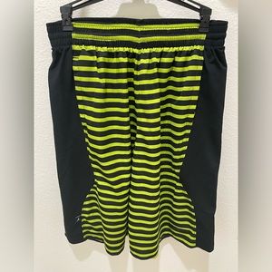 Air Jordan men’s small striped shorts basketball